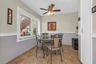 1000 SW 11th Ave, Hallandale Beach, FL 33009 - Photo 14