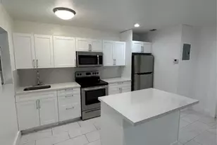 212 SW 22nd St, Fort Lauderdale, FL 33315 - Photo 2