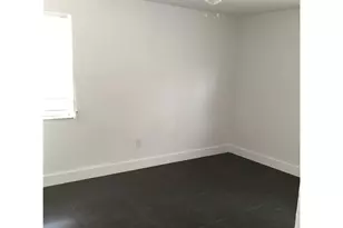 675 84th St, Miami Beach, FL 33141 - Photo 12