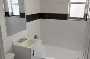 675 84th St, Miami Beach, FL 33141 - Photo 18