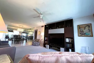 2902 Victoria Cir, Coconut Creek, FL 33066 - Photo 2