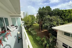 3212 NE 12th St, Pompano Beach, FL 33062 - Photo 14