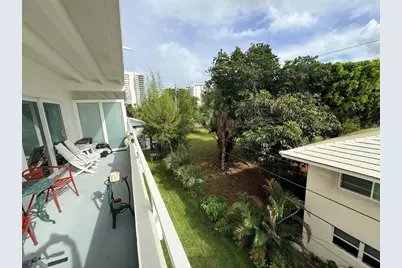 3212 NE 12th Street #303, Pompano Beach, FL 33062 - Photo 14