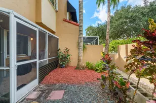 7907 NW 7th Ct, Plantation, FL 33324 - Photo 16