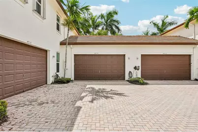 4714 Monarch Way, Pompano Beach, FL 33073 - Photo 38