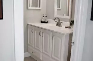 9201 Lime Bay Blvd, Tamarac, FL 33321 - Photo 10