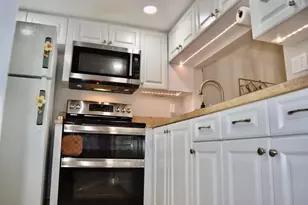 9201 Lime Bay Blvd, Tamarac, FL 33321 - Photo 6