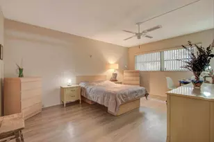 7867 Golf Cir Dr, Margate, FL 33063 - Photo 10
