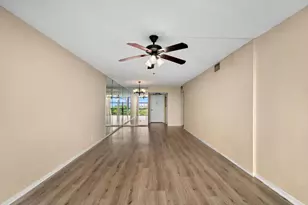 800 Parkview Dr, Hallandale Beach, FL 33009 - Photo 6