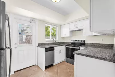 1658 NE 34th Street #A, Fort Lauderdale, FL 33334 - Photo 2