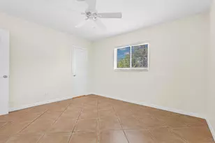 1658 NE 34th St, Fort Lauderdale, FL 33334 - Photo 34
