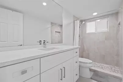 4301 Martinique Circle #M2, Pompano Beach, FL 33066 - Photo 12