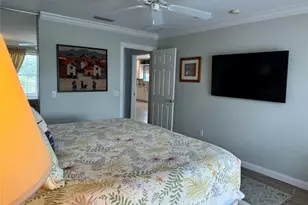 10744 SW Elsinore Dr, Port Saint Lucie, FL 34987 - Photo 4