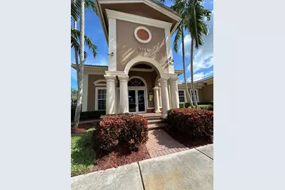 9065 Plymouth Place #9065, Tamarac, FL 33321 - Photo 2