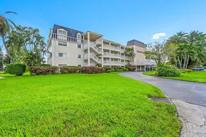 3475 Broken Woods Drive #401, Coral Springs, FL 33065 - Photo 14