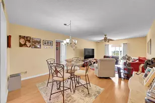 3475 Brokenwoods Dr, Coral Springs, FL 33065 - Photo 2