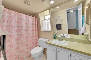 3475 Brokenwoods Dr, Coral Springs, FL 33065 - Photo 24