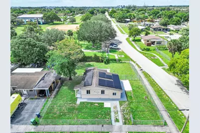 891 NW 34th Terrace, Lauderhill, FL 33311 - Photo 6