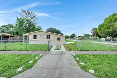891 NW 34th Terrace, Lauderhill, FL 33311 - Photo 20