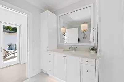 150 Kings Road, Palm Beach, FL 33480 - Photo 20