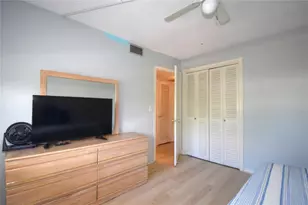 4025 N Federal Hwy, Oakland Park, FL 33308 - Photo 16