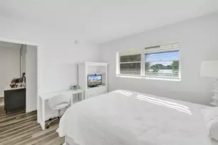 2751 E Golf Blvd, Pompano Beach, FL 33064 - Photo 10