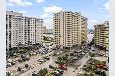 1833 S Ocean Drive #1608, Hallandale Beach, FL 33009 - Photo 30