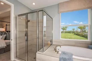 925 SE Seasons Ln, Port Saint Lucie, FL 34984 - Photo 14