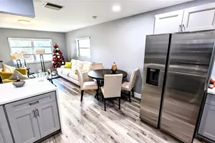 8503 NW 57th Ct, Tamarac, FL 33321 - Photo 6