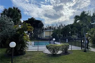 550 SE 2nd Ave, Deerfield Beach, FL 33441 - Photo 2