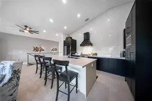 239 W Seaview Dr, Marathon, FL 33050 - Photo 4