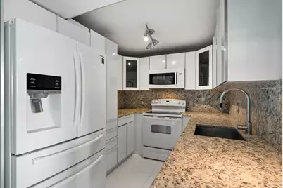 3625 N Country Club Drive #1208, Aventura, FL 33180 - Photo 10