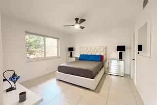 136 NE 19th Ct, Wilton Manors, FL 33305 - Photo 20