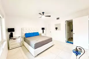 136 NE 19th Ct, Wilton Manors, FL 33305 - Photo 24