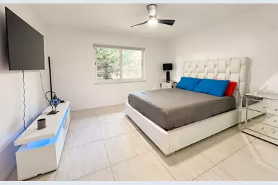 136 NE 19th Court #216F, Wilton Manors, FL 33305 - Photo 8