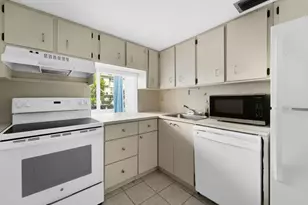 250 180th Dr, Sunny Isles Beach, FL 33160 - Photo 1