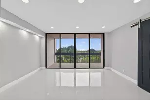 2400 Presidential Way, West Palm Beach, FL 33401 - Photo 4