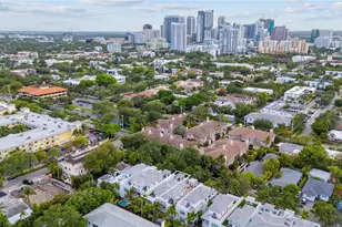 218 NE 15th Ave, Fort Lauderdale, FL 33301 - Photo 58