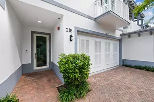 218 NE 15th Ave, Fort Lauderdale, FL 33301 - Photo 4