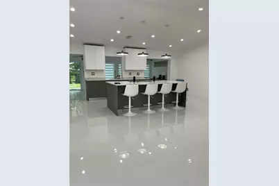 8952 NW 25th Court, Coral Springs, FL 33065 - Photo 4