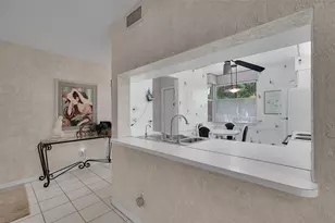 10368 NW 24th Pl, Sunrise, FL 33322 - Photo 16