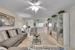 10368 NW 24th Pl, Sunrise, FL 33322 - Photo 20