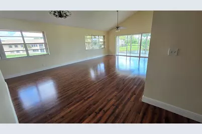 8751 Holly Court #202, Tamarac, FL 33321 - Photo 4