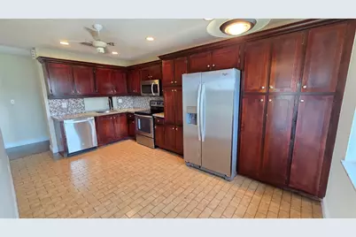 8751 Holly Court #202, Tamarac, FL 33321 - Photo 12