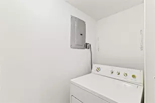 3199 Foxcroft Rd, Miramar, FL 33025 - Photo 18