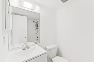 3199 Foxcroft Rd, Miramar, FL 33025 - Photo 14