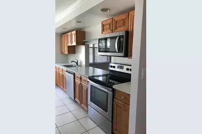 [Address not provided], Plantation, FL 33317 - Photo 8