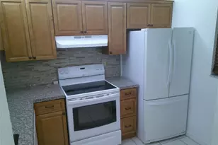 3199 Foxcroft Rd, Miramar, FL 33025 - Photo 4