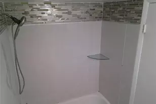 3199 Foxcroft Rd, Miramar, FL 33025 - Photo 8