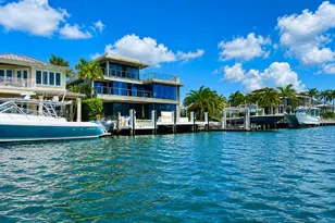 1701 12th Ct, Fort Lauderdale, FL 33316 - Photo 4